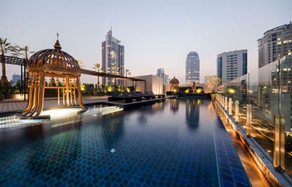 Address-Sukhumvit-61-Bangkok-condo-for-sale-swimming-pool-2